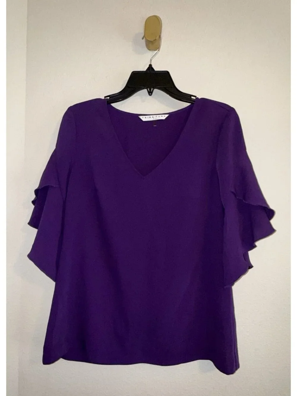 Trina Turk Ruffle 3/4 Sleeve V-Neck Top Blouse Womens S Small Purple - Picture 1 of 5